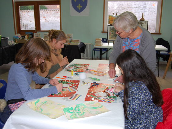 Atelier de création de cartes de Noël