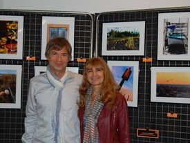 Pascal Dubois et son épouse pour son exposition photographique