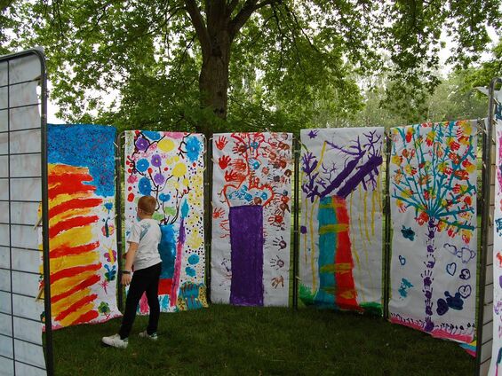 une belle exposition des travaux des enfants