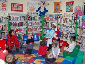 A la bibliothèque avec Patricia, une heure du conte pour écouter des histoires de Noël